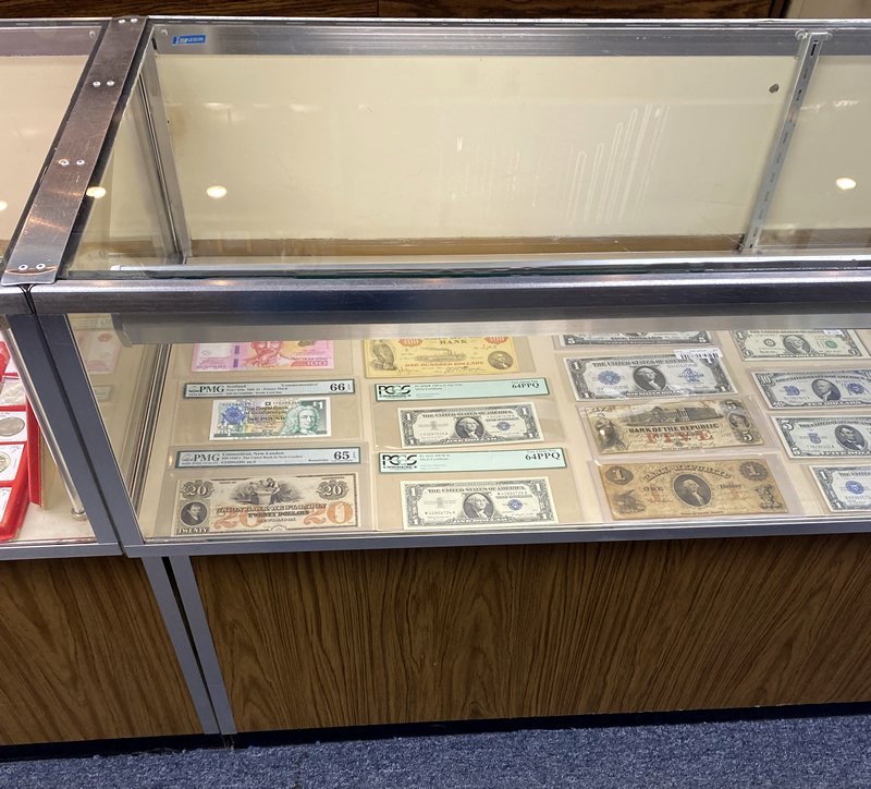 Currency and paper money display case
